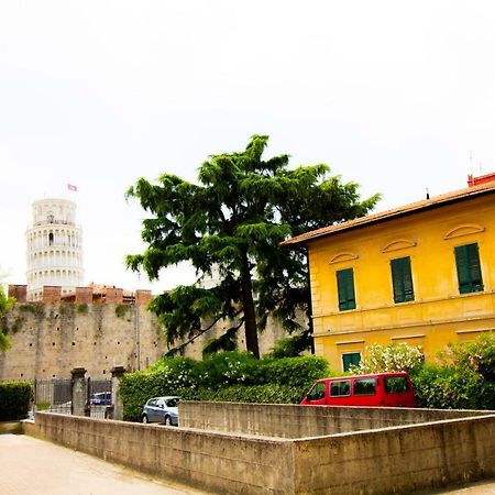 Innpisarentals 2- Pisa Books & Tower Apartment Exterior foto